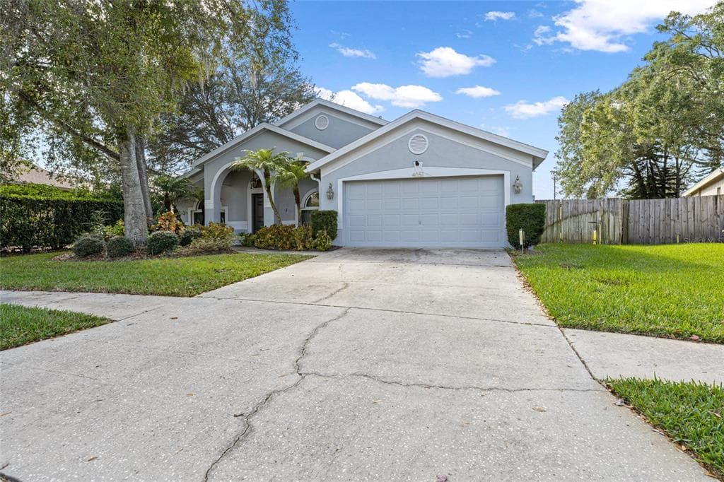 4051 MARLOW LOOP LAND O LAKES, FL 34639