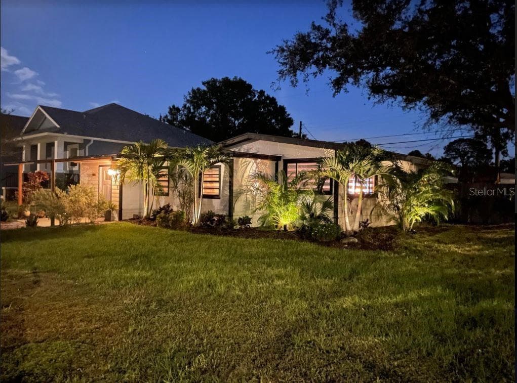 4438 W LEILA AVENUE TAMPA, FL 33616