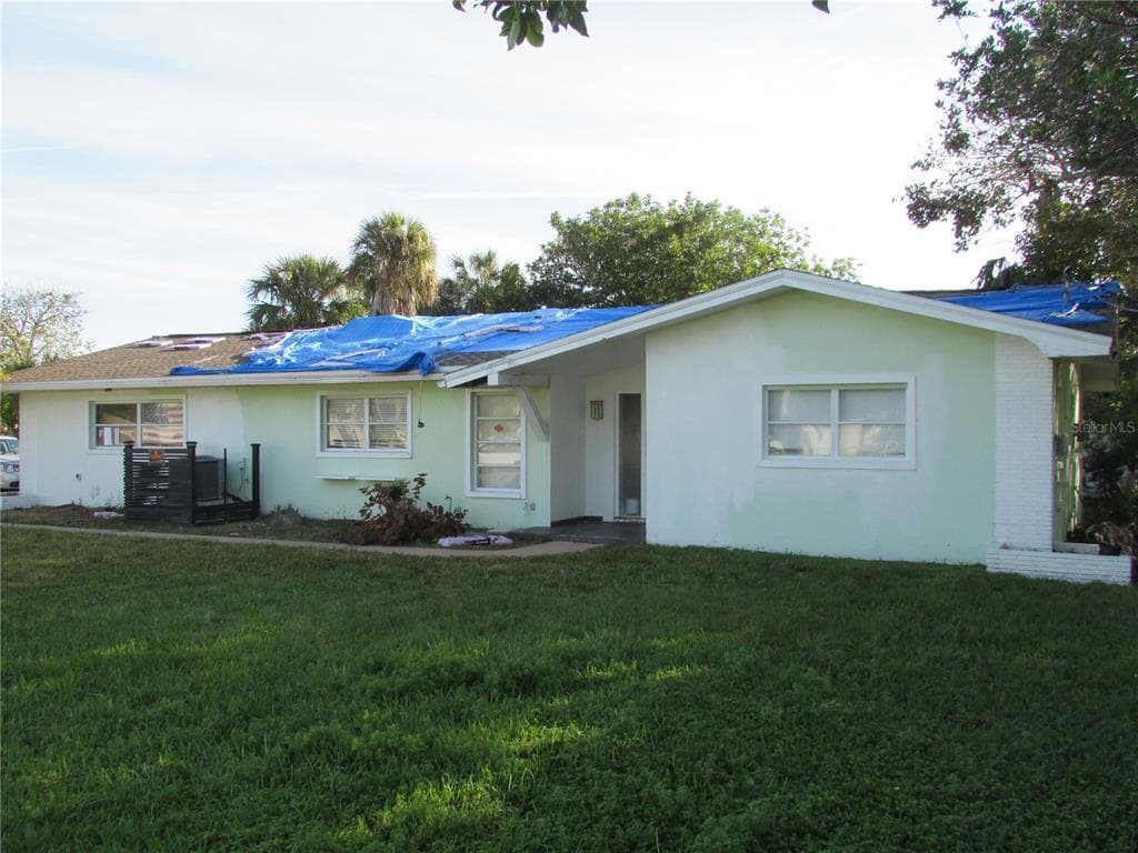1105 GULF BOULEVARD BELLEAIR BEACH, FL 33786