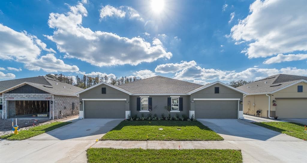 17897 TURNING LEAF CIRCLE LAND O LAKES, FL 34638