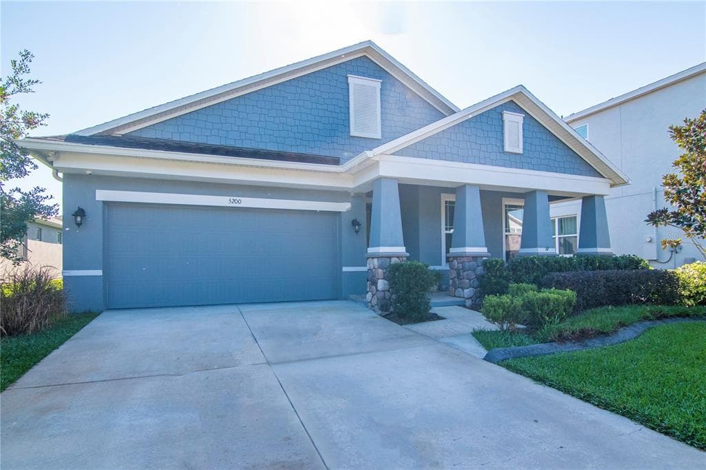 5200 AUTUMN RIDGE DRIVE