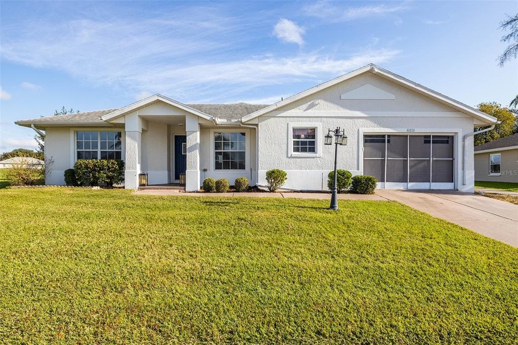 10826 CUP DRIVE SAN ANTONIO, FL 33576
