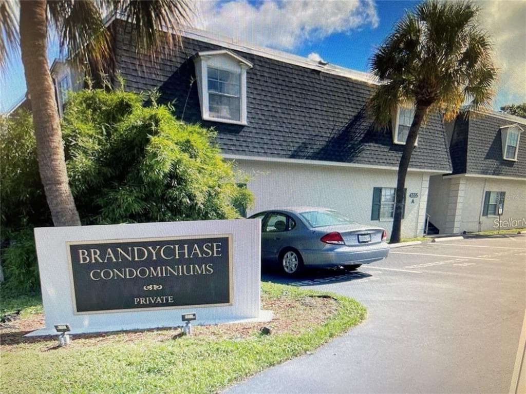 4335 AEGEAN DRIVE UNIT 116A TAMPA, FL 33611