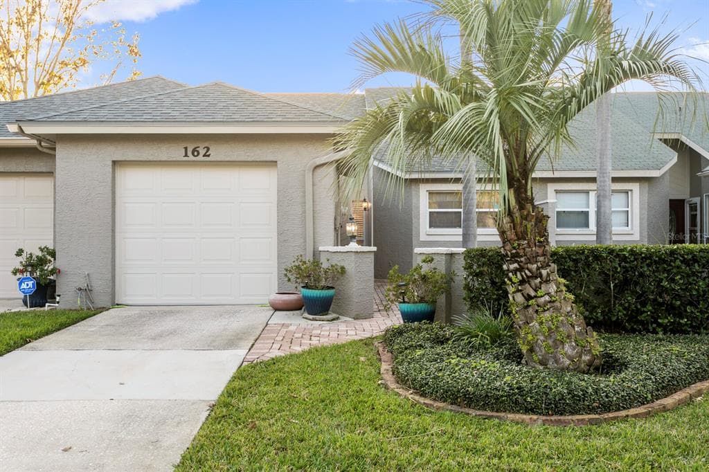 162 STEEPLECHASE LANE PALM HARBOR, FL 34684
