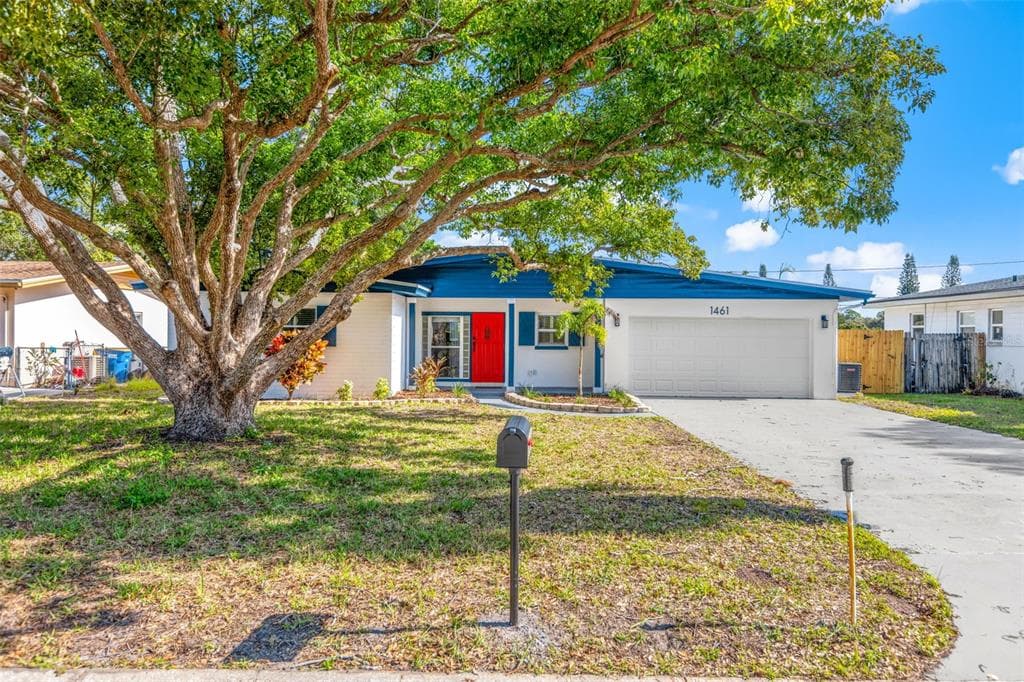 1461 S BETTY LANE CLEARWATER, FL 33756