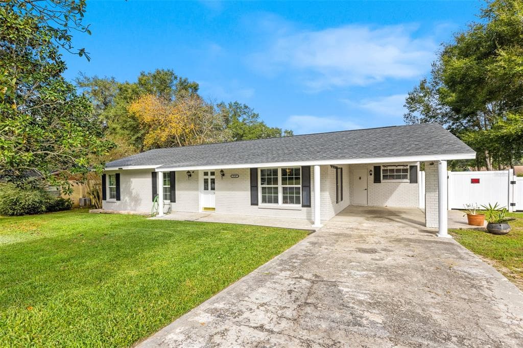 37237 NICOLE AVENUE ZEPHYRHILLS, FL 33541
