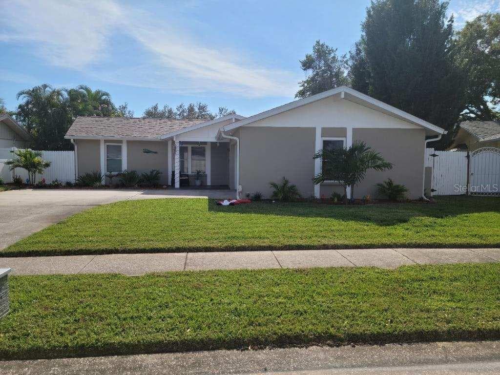 12932 81ST AVENUE SEMINOLE, FL 33776