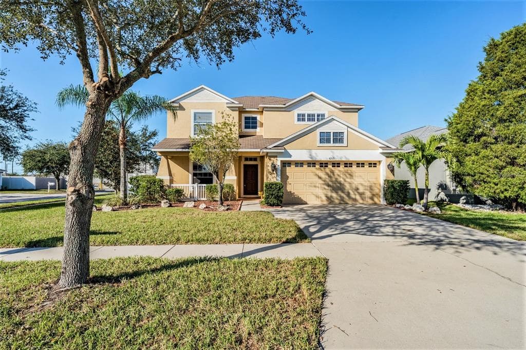 4205 KNOB LAKE COURT TAMPA, FL 33619