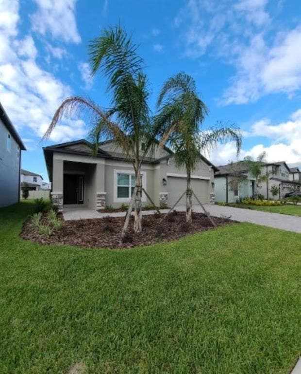 2947 AUTUMN ROCK ZEPHYRHILLS, FL 33540