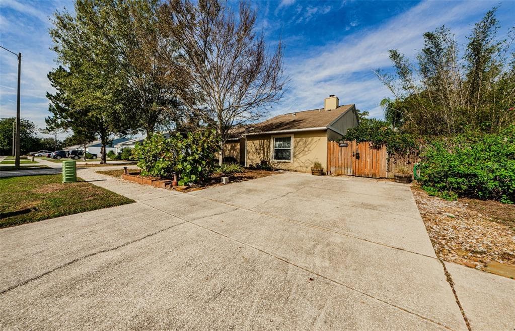 7701 CITRUS FIELD COURT TAMPA, FL 33625