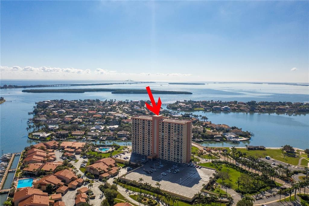 4900 BRITTANY DRIVE S UNIT 601 ST PETERSBURG, FL 33715