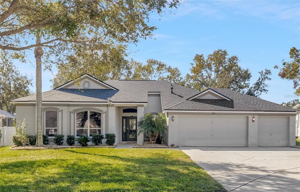 2805 CLOVER DEW COURT VALRICO, FL 33596