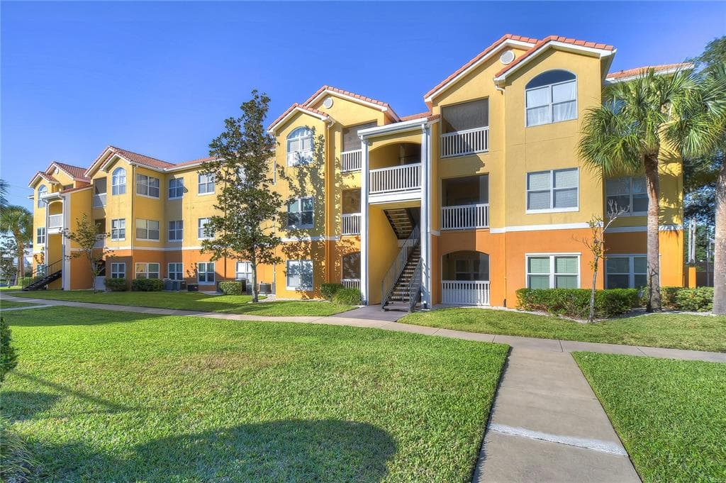 10764 70TH AVENUE UNIT 7210