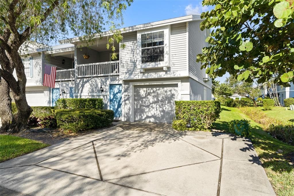 210 NAUTILUS WAY UNIT 210 TREASURE ISLAND, FL 33706