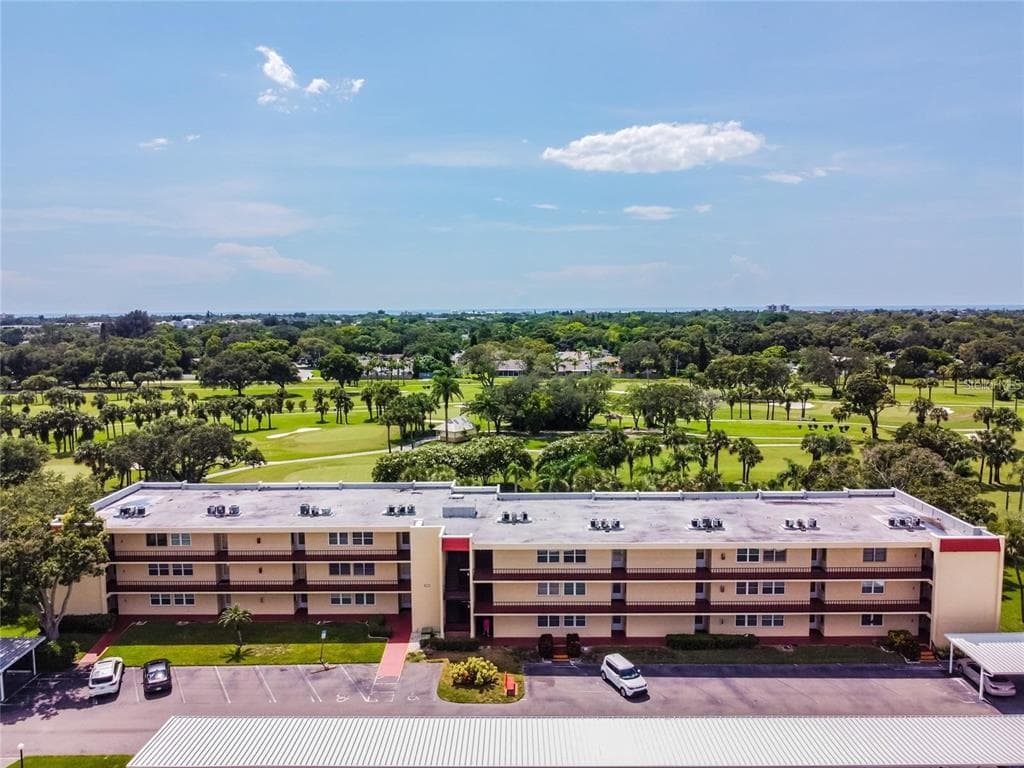 12200 VONN ROAD UNIT 1309 LARGO, FL 33774