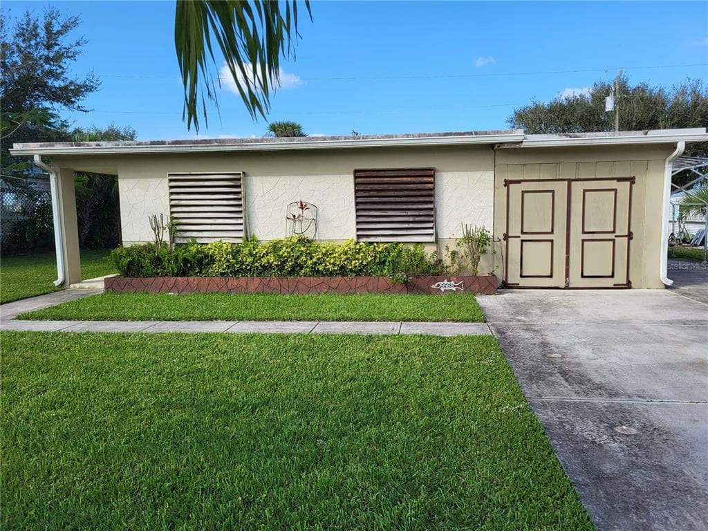 9568 SW KEEN AVENUE OKEECHOBEE, FL 34974
