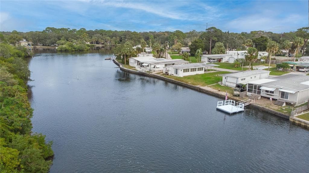 6807 EDGEWATER DRIVE NEW PORT RICHEY, FL 34652