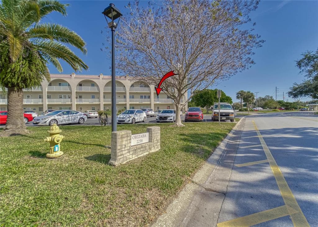 2258 WORLD PARKWAY BOULEVARD W UNIT 40 CLEARWATER, FL 33763