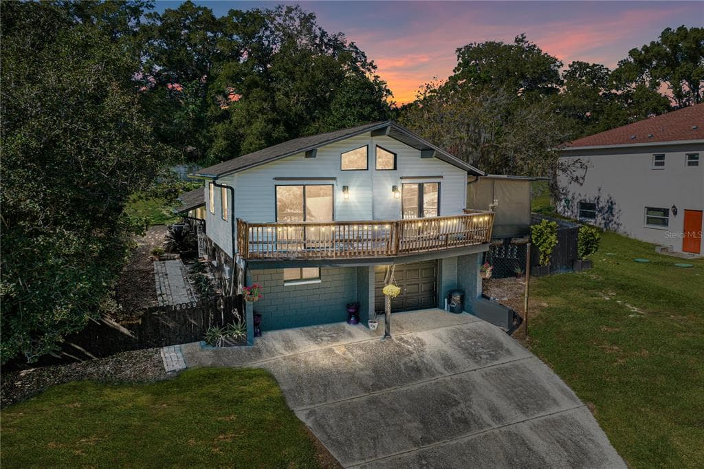 12039 JOE HERRMANN DRIVE SAN ANTONIO, FL 33576