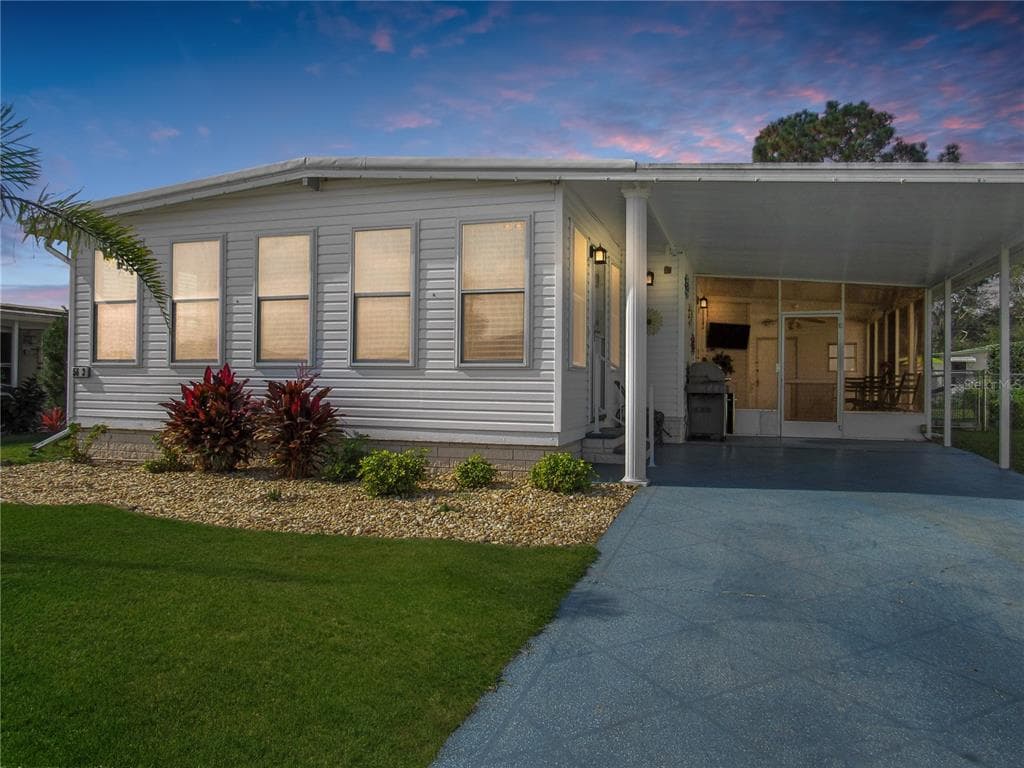 5653 MANDAN STREET ZEPHYRHILLS, FL 33542