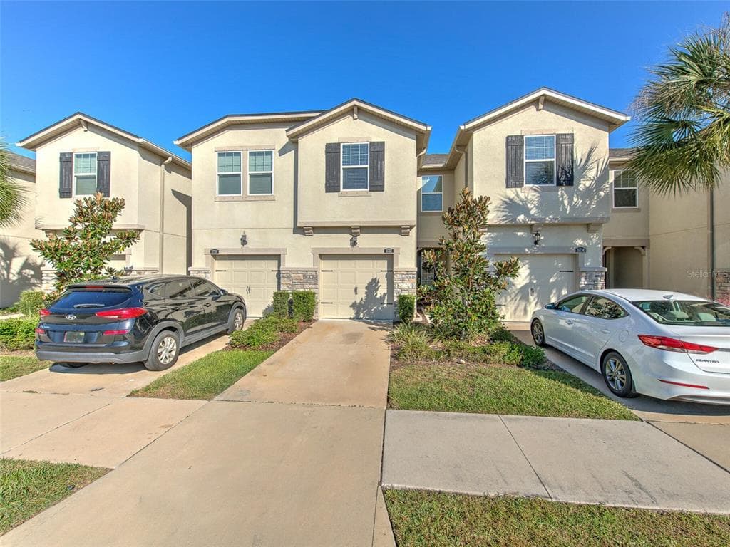 11732 CAMBIUM CROWN DRIVE RIVERVIEW, FL 33569