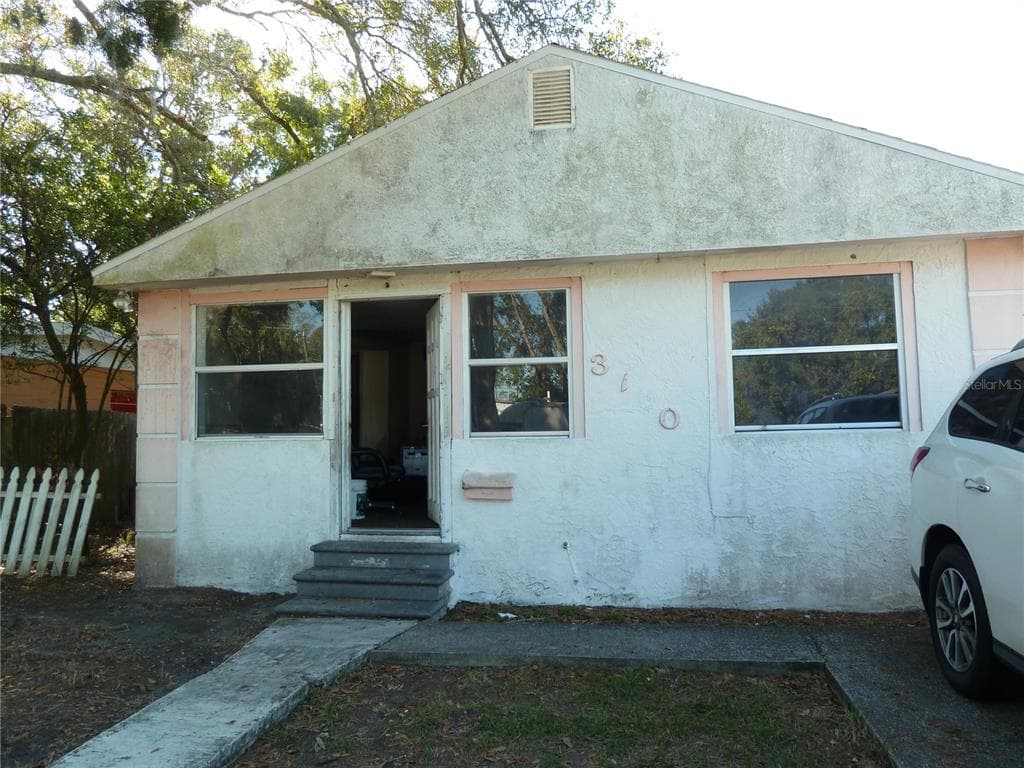 3730 8TH AVENUE S ST PETERSBURG, FL 33711