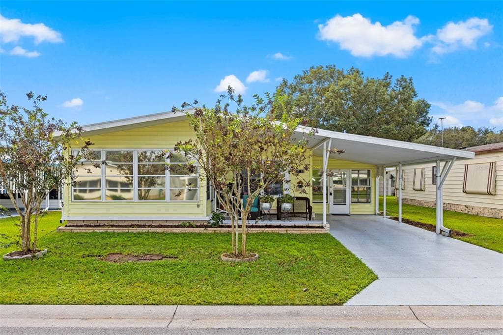 35122 COLONY HILLS DRIVE ZEPHYRHILLS, FL 33541