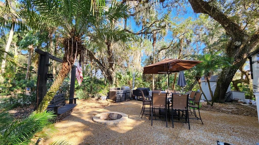 401 LONGHORN DRIVE LAKE WALES, FL 33898