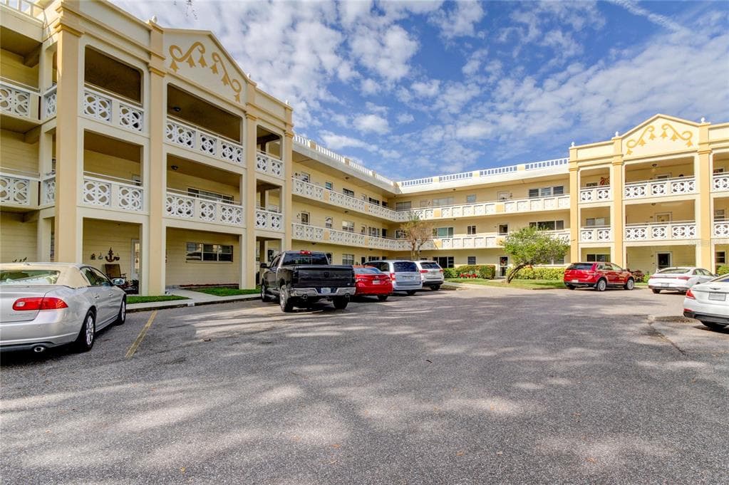 2286 MEXICAN WAY UNIT 50 CLEARWATER, FL 33763