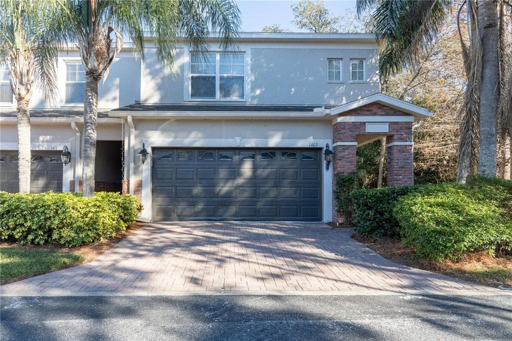 1403 HILLVIEW LANE TARPON SPRINGS, FL 34689