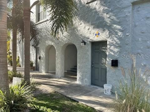 2305 W TEXAS AVENUE UNIT 6 TAMPA, FL 33629