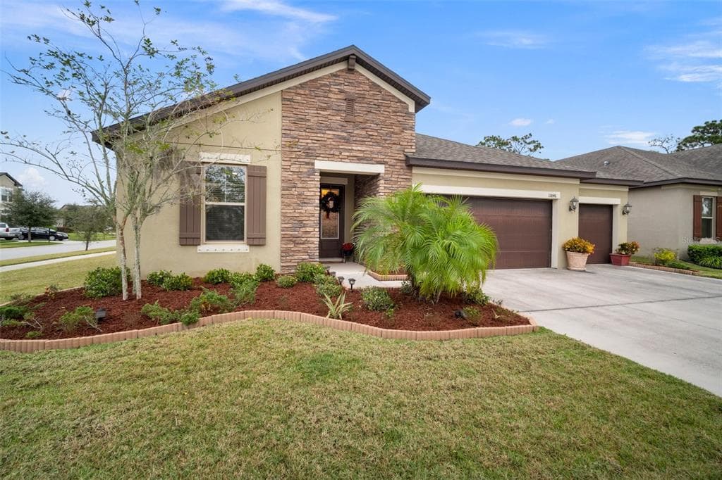 11846 CROSS VINE DRIVE RIVERVIEW, FL 33579