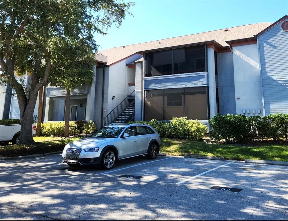 10263 GANDY BOULEVARD N UNIT 404 ST PETERSBURG, FL 33702