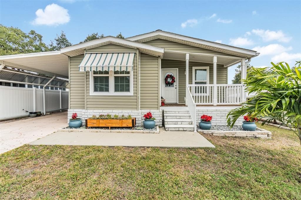 36 NEW FAWN COURT UNIT 34 SAFETY HARBOR, FL 34695