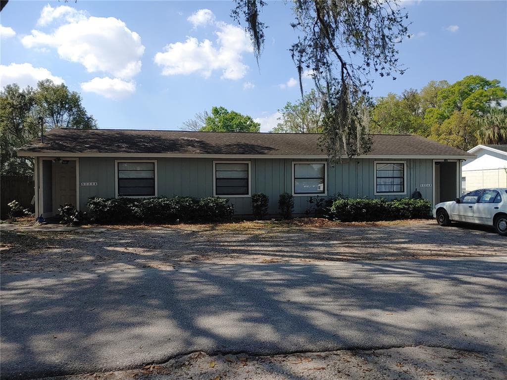 5224 & 5226 LEMON AVENUE SEFFNER, FL 33584