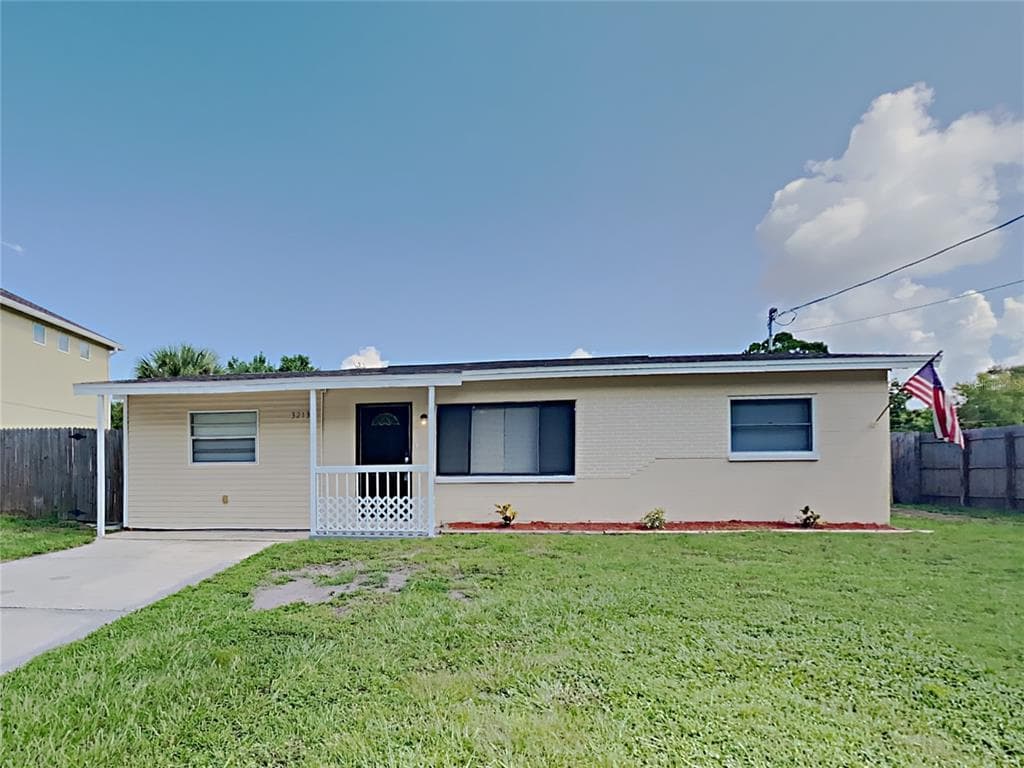 3213 W TYSON AVENUE TAMPA, FL 33611