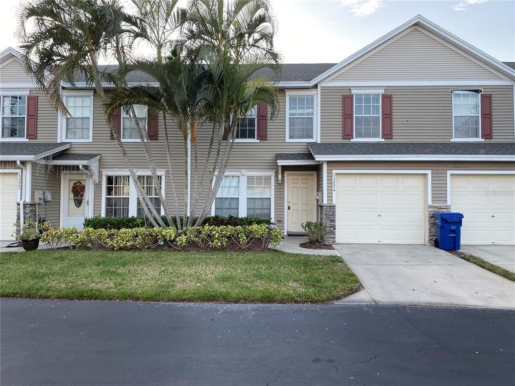 13224 THOROUGHBRED LOOP LARGO, FL 33773