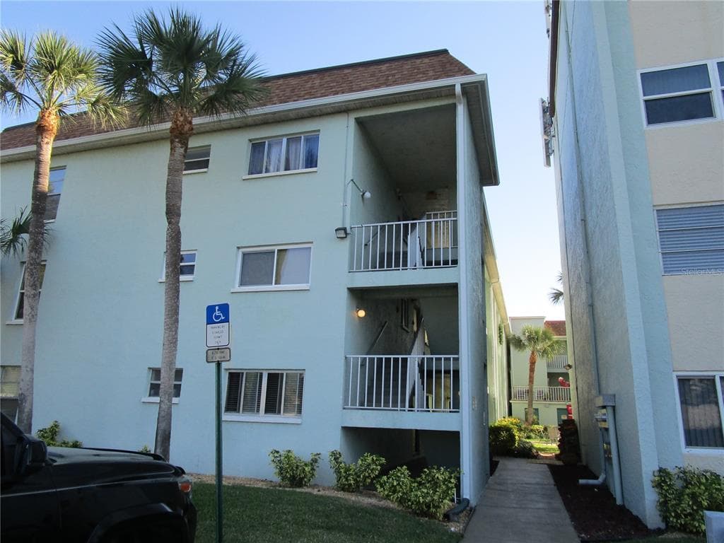 801 83RD AVENUE N UNIT 234 ST PETERSBURG, FL 33702