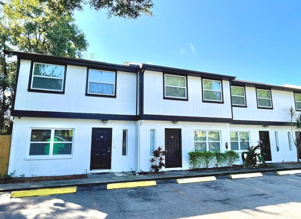 6501 N HIMES AVENUE TAMPA, FL 33614