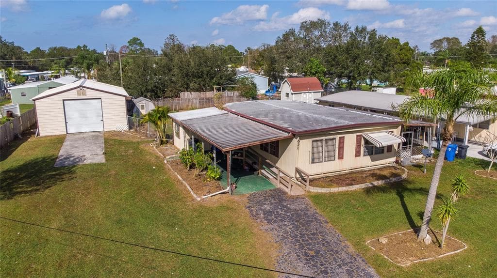 3611 PETROVA CIRCLE RUSKIN, FL 33570