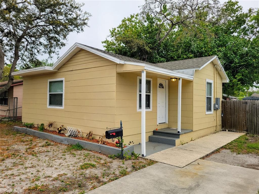 4675 14TH AVENUE S ST PETERSBURG, FL 33711