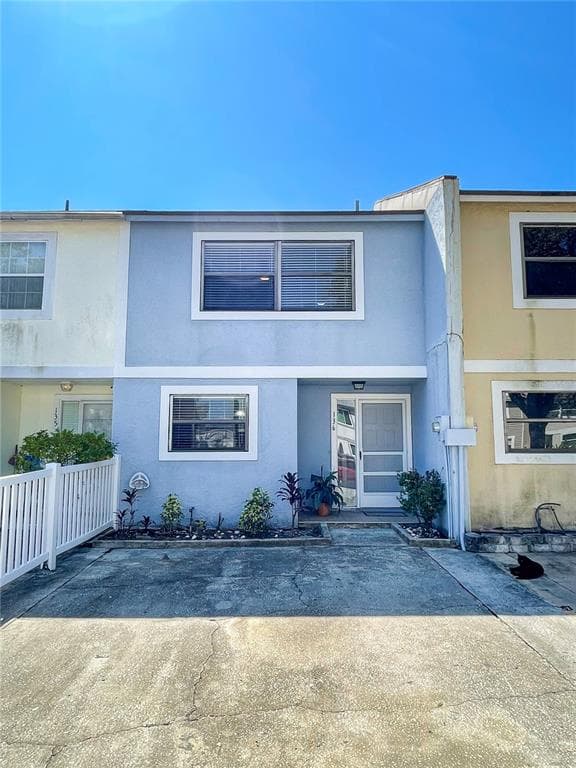 2750 S PINES DRIVE UNIT 136 LARGO, FL 33771