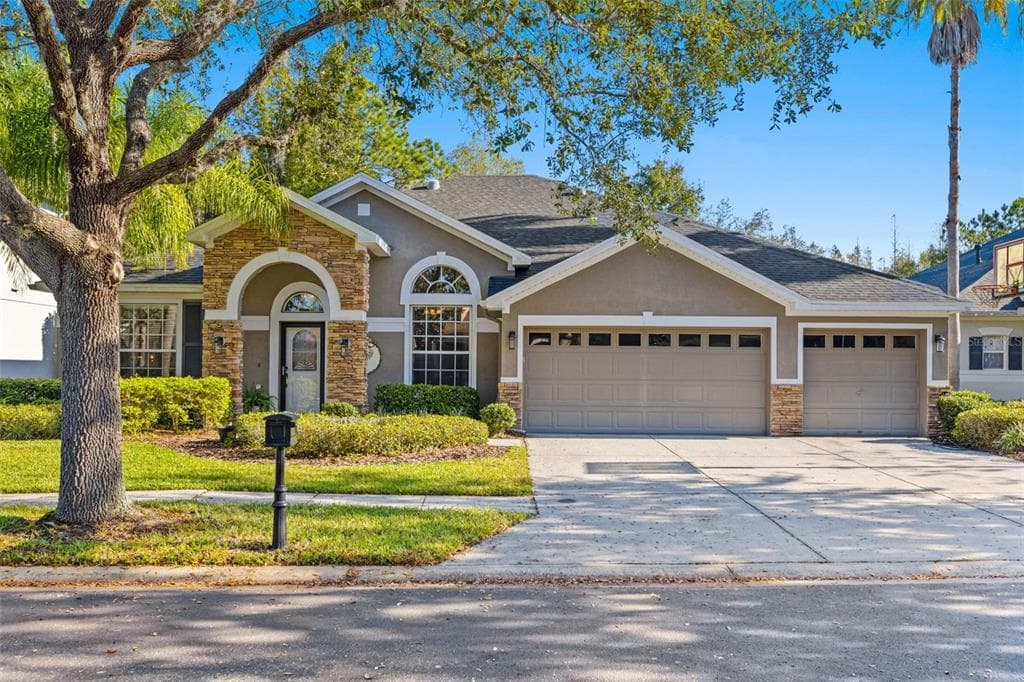 16117 BRECON PALMS PLACE TAMPA, FL 33647