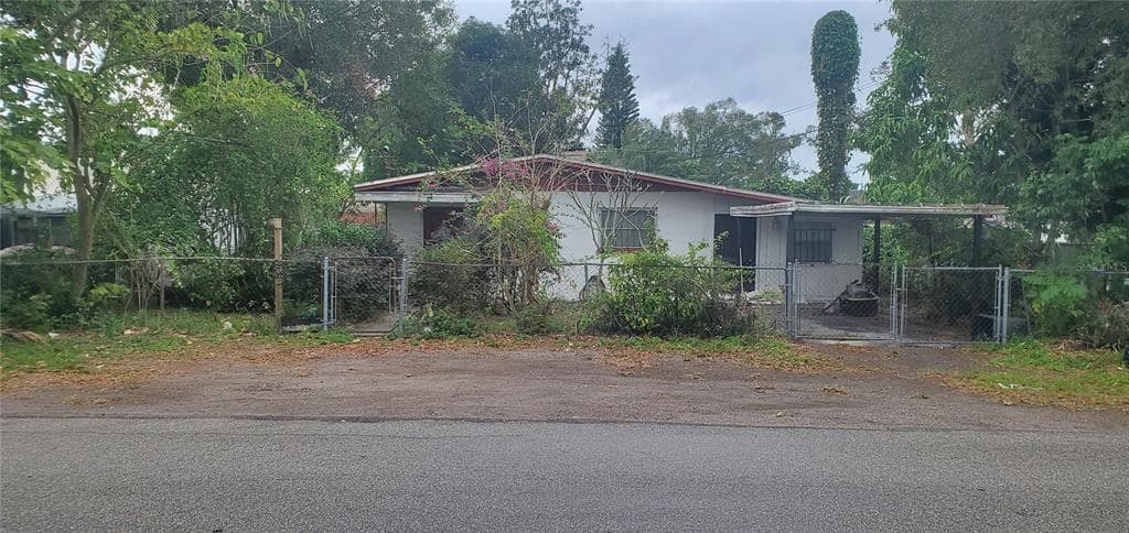 5114 N MACDILL AVENUE TAMPA, FL 33614