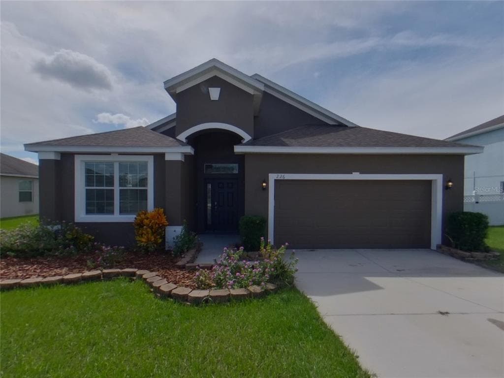 226 BLACKSTONE CREEK ROAD GROVELAND, FL 34736