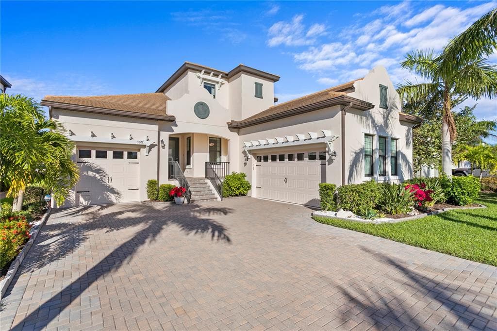 3027 CHRISTOPHERS WATCH LANE RUSKIN, FL 33570