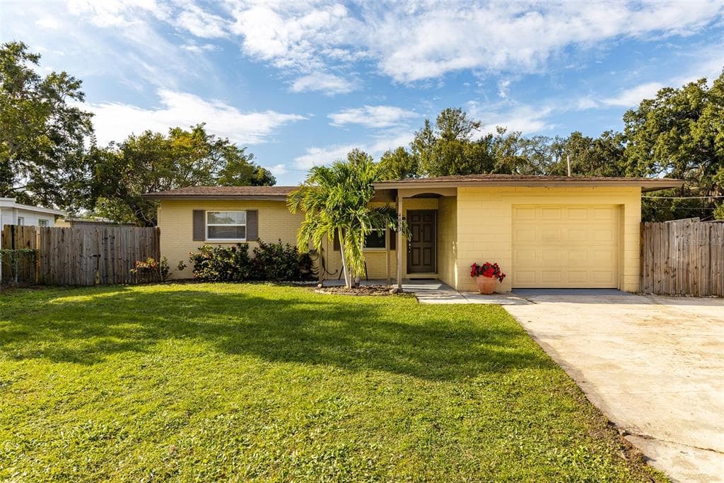 4623 BYERLE CIRCLE TAMPA, FL 33634