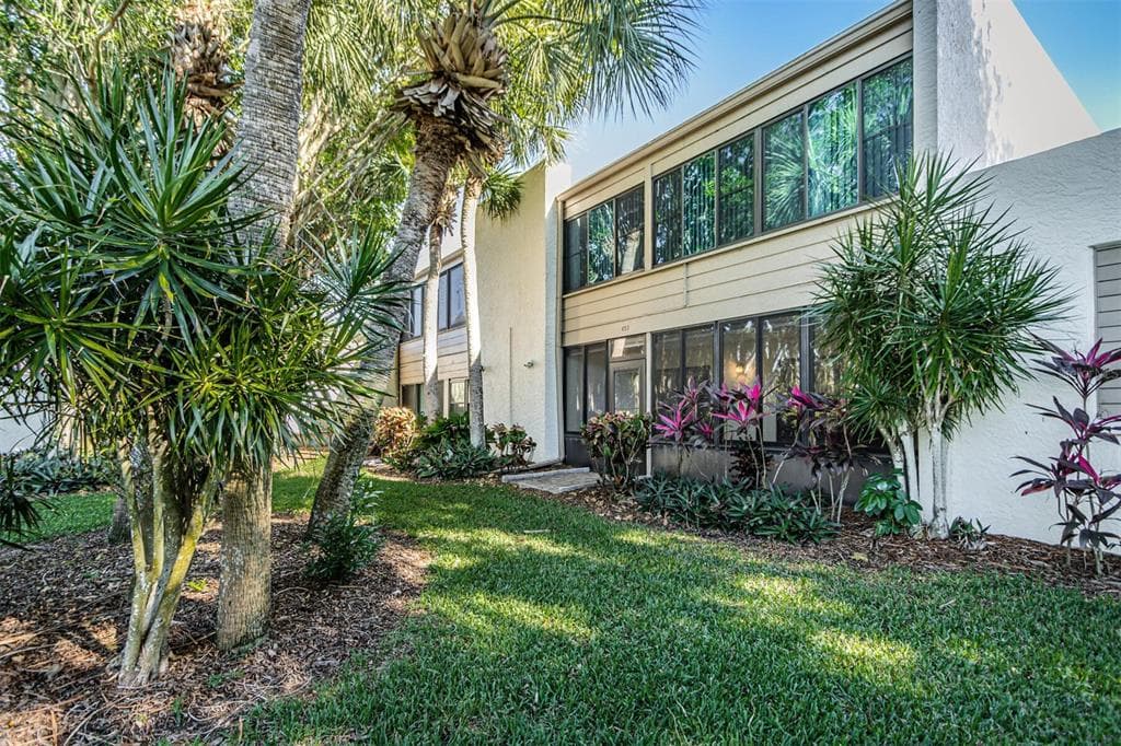 653 WOODLAWN DRIVE UNIT 653D BRADENTON, FL 34210