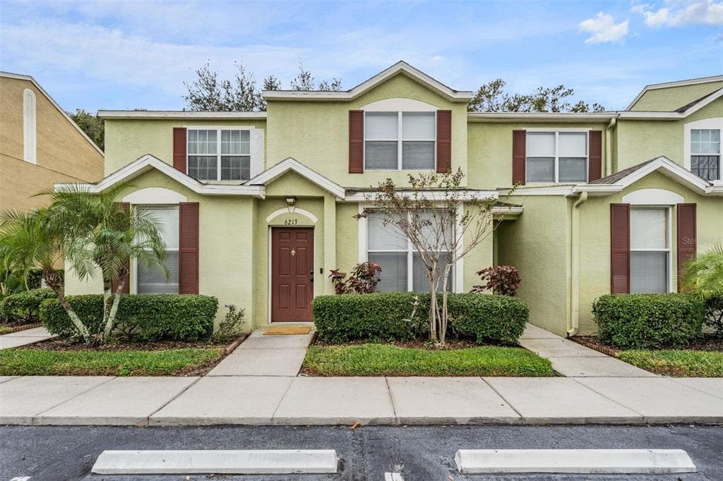 6213 OSPREY LAKE CIRCLE RIVERVIEW, FL 33578