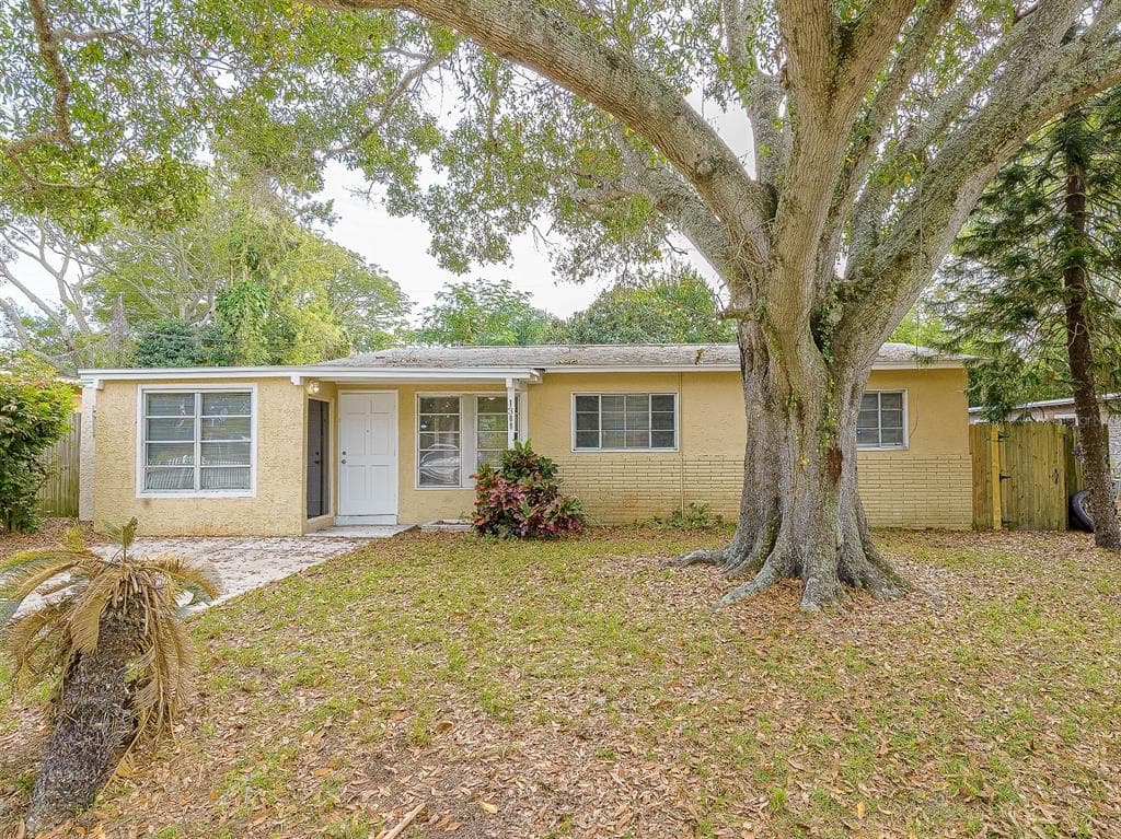 1309 SANDY LANE CLEARWATER, FL 33755